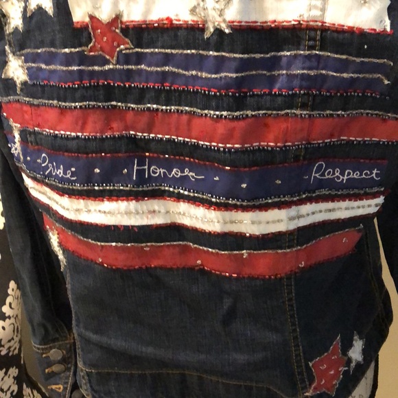 🇺🇸Chico’s We The People embellished Stars Stripes Americana Inspire jacket - Picture 7 of 12